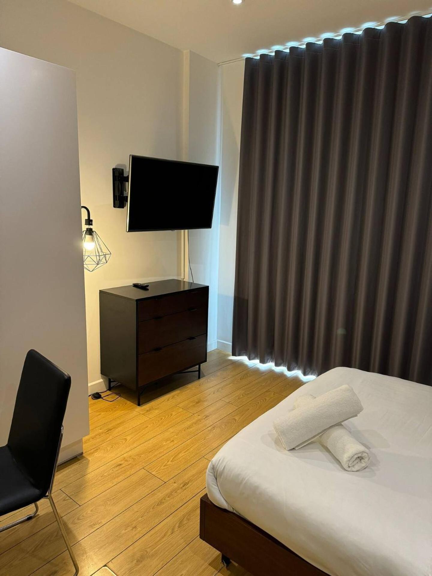Classic Studio For 4 In Piccadilly Soho Central London Vr3 Eksteriør billede